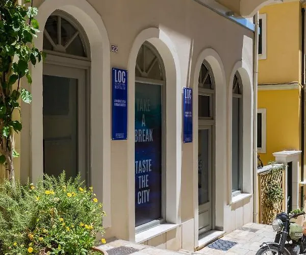 Сity center hotels Loc Hospitality Urban Den